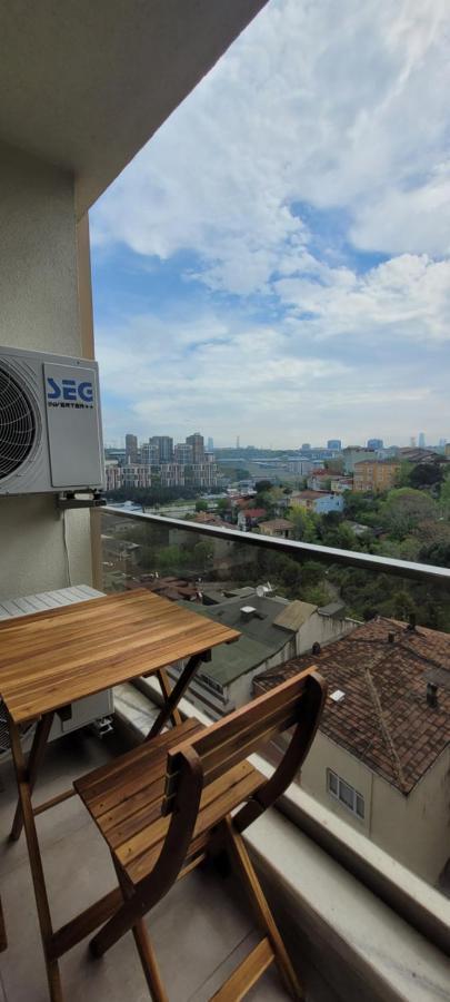 Daire Modern Stylish 2br Apt, Near Eyp Sultan Mosque