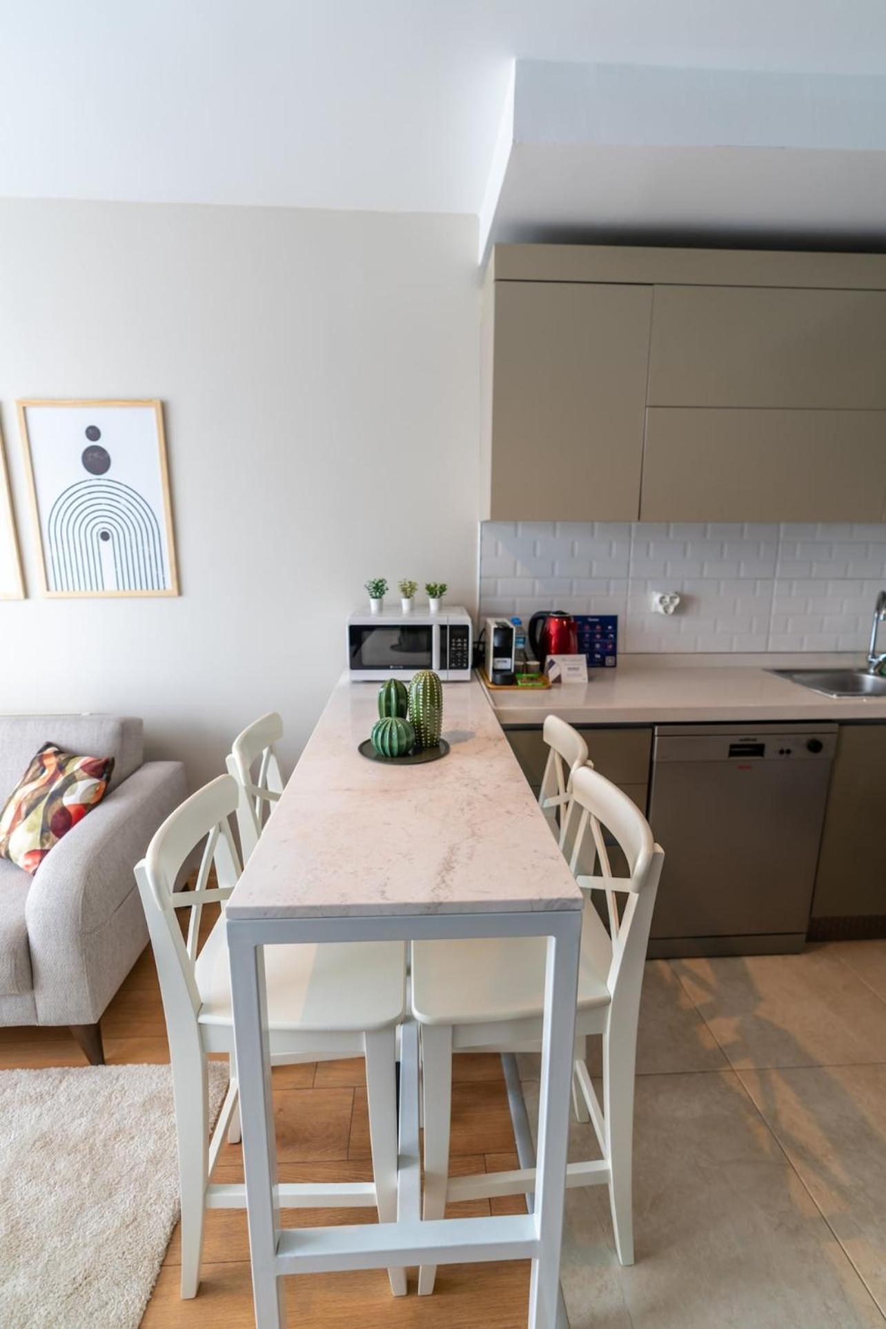 Modern Stylish 2br Apt, Near Eyp Sultan Mosque Daire İstanbul